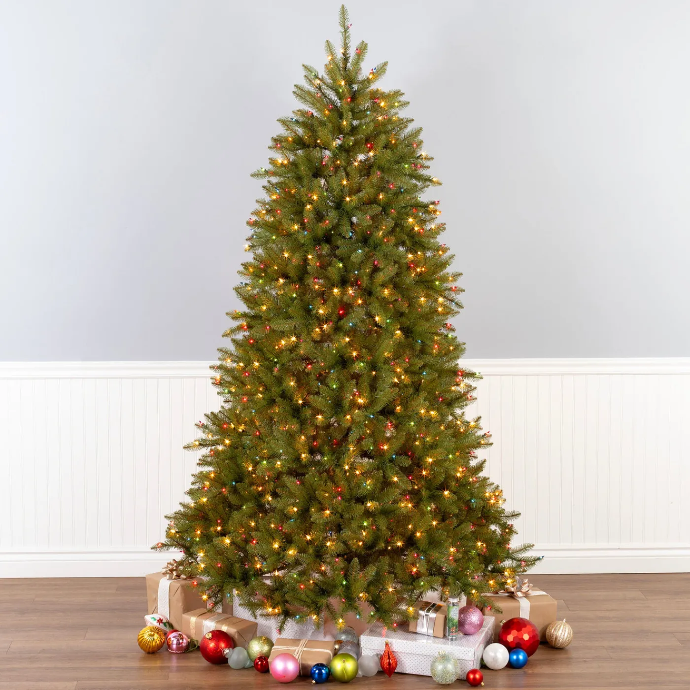 National Tree Company 7.5 ft. Pre-Lit Dunhill Fir Tree with Multicolor, Clear Spectrum Lights